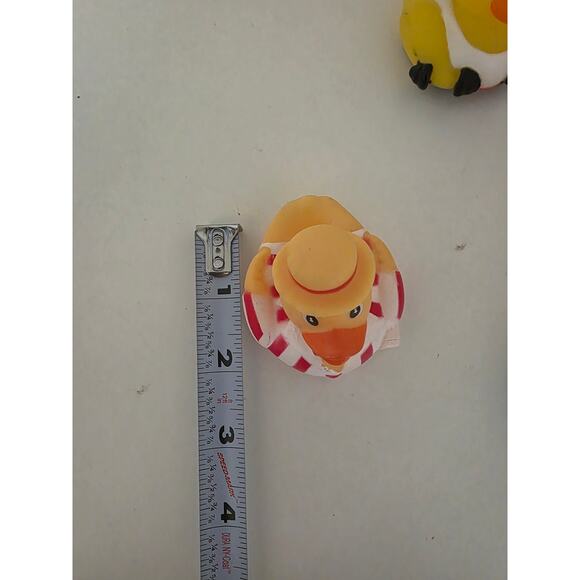 Rubber Duck Lot of 21 Mixed Size of Ducks  Nurse, Novelty!  Jeep! - Picture 7 of 7